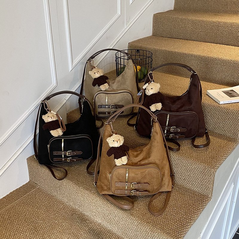 Soft Everyday Shoulder Tote - Image 4