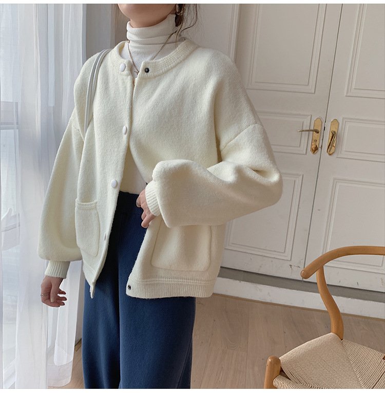 Women’s Everyday Knit Cardigan - Image 3