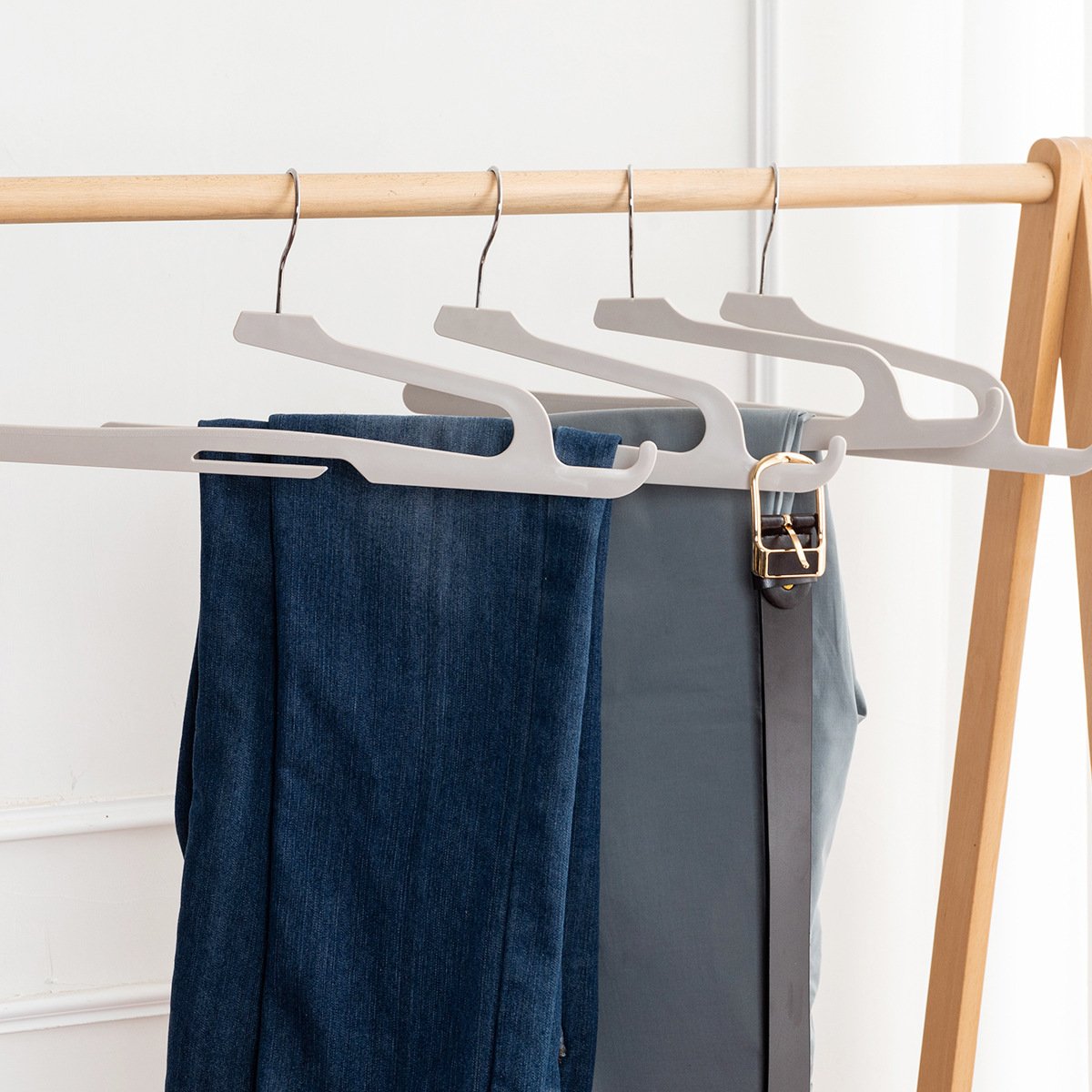 Open-Ended Pants Hangers — Set of 5 - Image 8