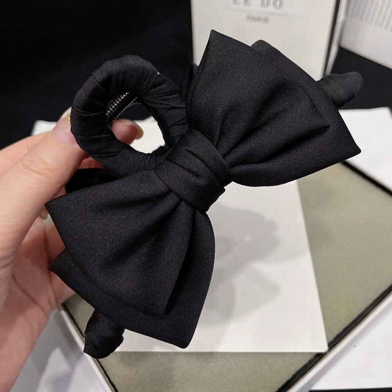 Satin-Look Bow Hair Claw Clip - Image 7